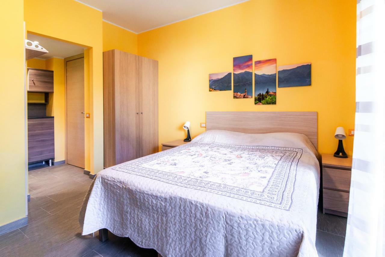 Casa Livio - Rooms And Studios Como Exterior foto